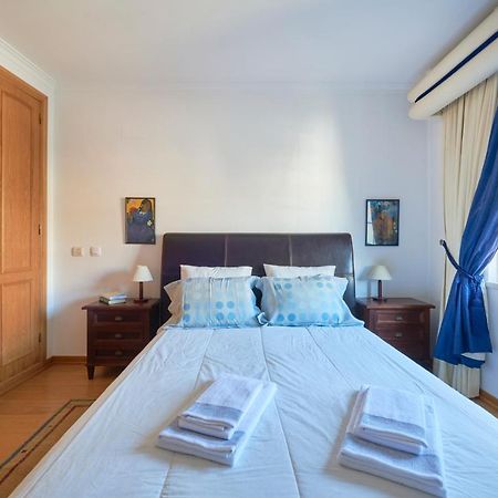 Apartamento Junto Nova&Praia Carcavelos II ภายนอก รูปภาพ