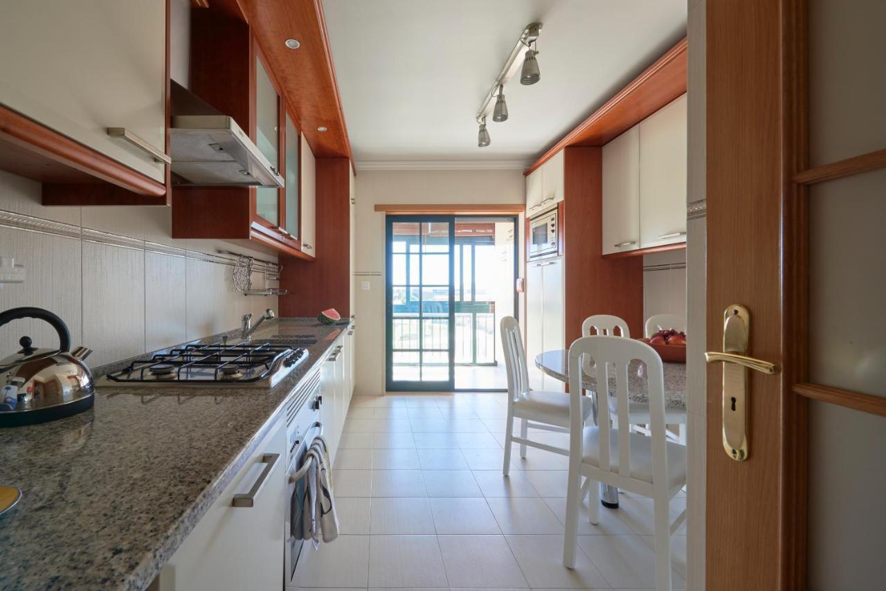 Apartamento Junto Nova&Praia Carcavelos II ภายนอก รูปภาพ