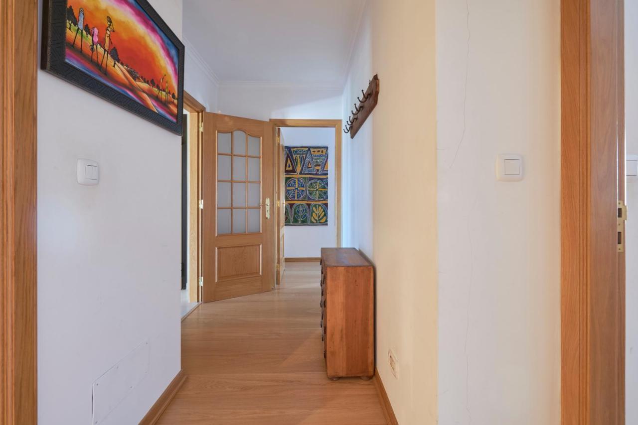 Apartamento Junto Nova&Praia Carcavelos II ภายนอก รูปภาพ