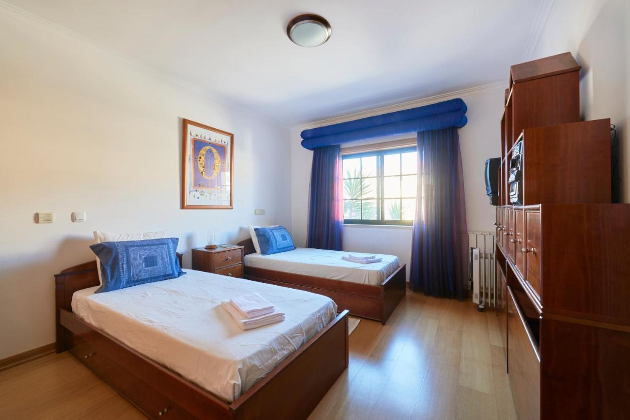 Apartamento Junto Nova&Praia Carcavelos II ภายนอก รูปภาพ